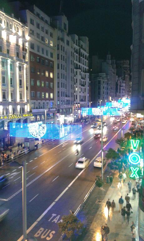 Hostal Buenos Aires Madrid Exterior photo